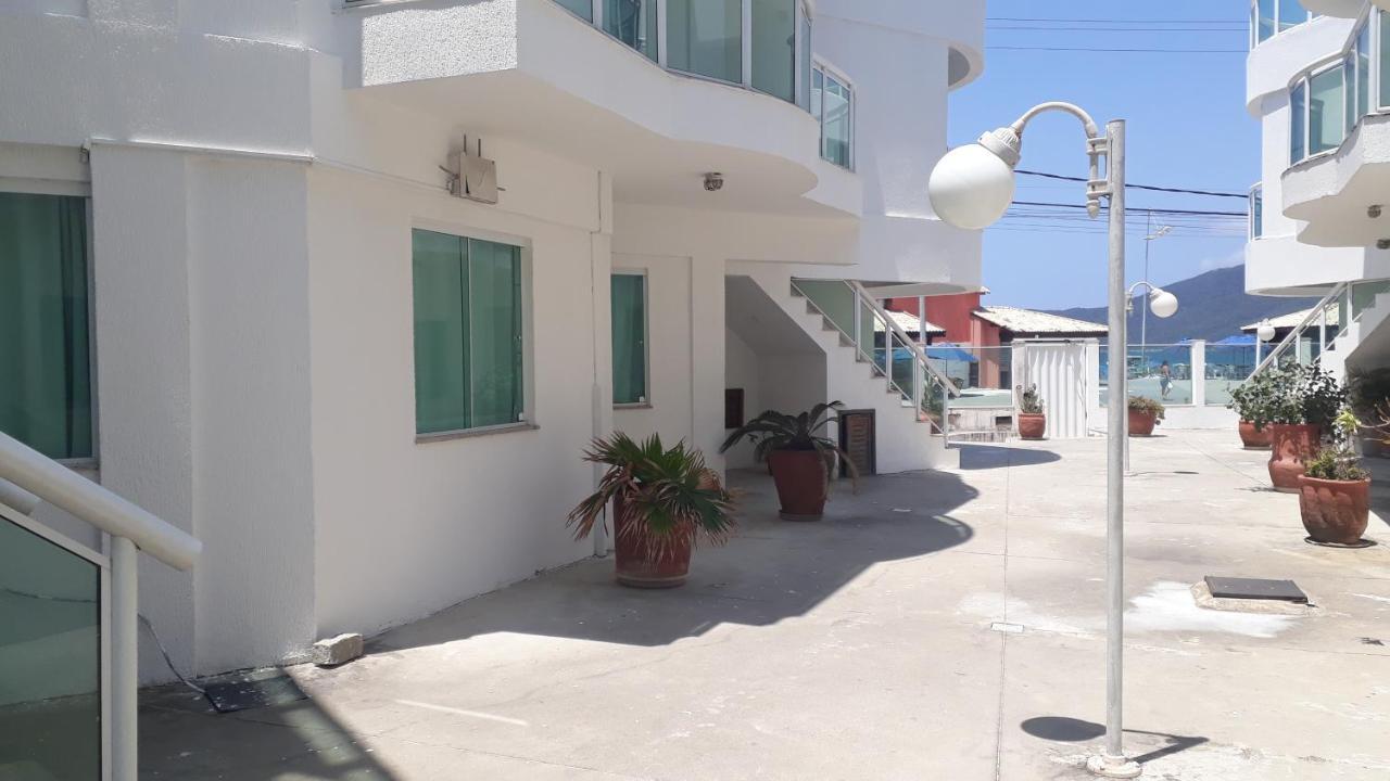 Apartamento Na Praia Dos Anjos Араял до Кабо Екстериор снимка